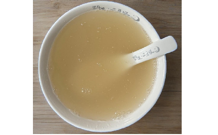 在陰雨連綿的都市，我靠這碗野生葛粉“呼吸”到了森林